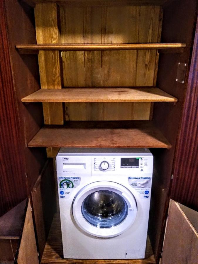 Two Rustic House - Self Check-in * Bucureşti