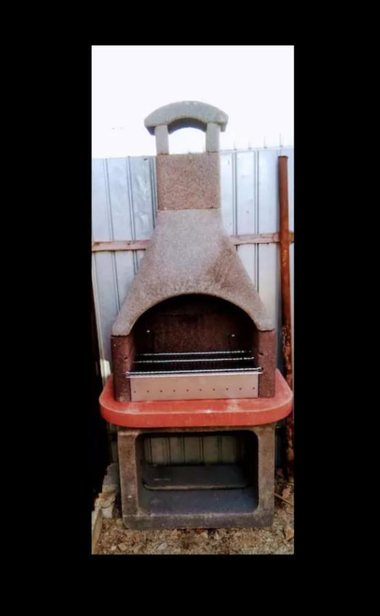 Case de vacanță Two Rustic House - Self Check-in Bucureşti