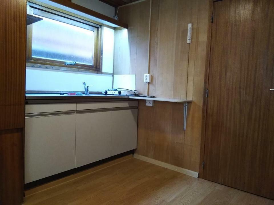 Case de vacanță Two Rustic House - Self Check-in Bucureşti